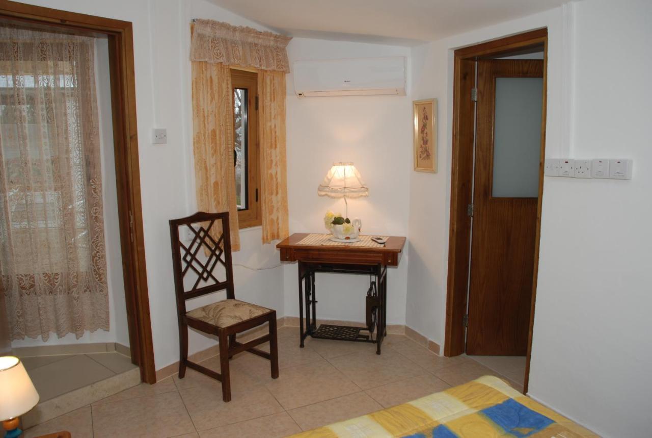 Kanarinis Apartments Омодос Екстер'єр фото