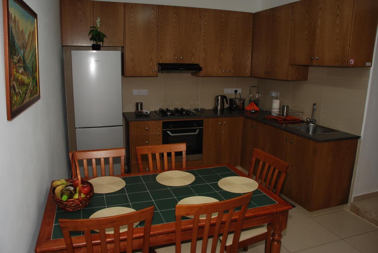 Kanarinis Apartments Омодос Екстер'єр фото